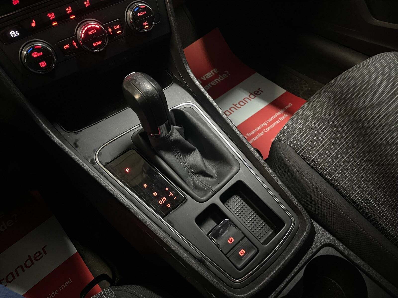 Blå Seat Leon fra 2018