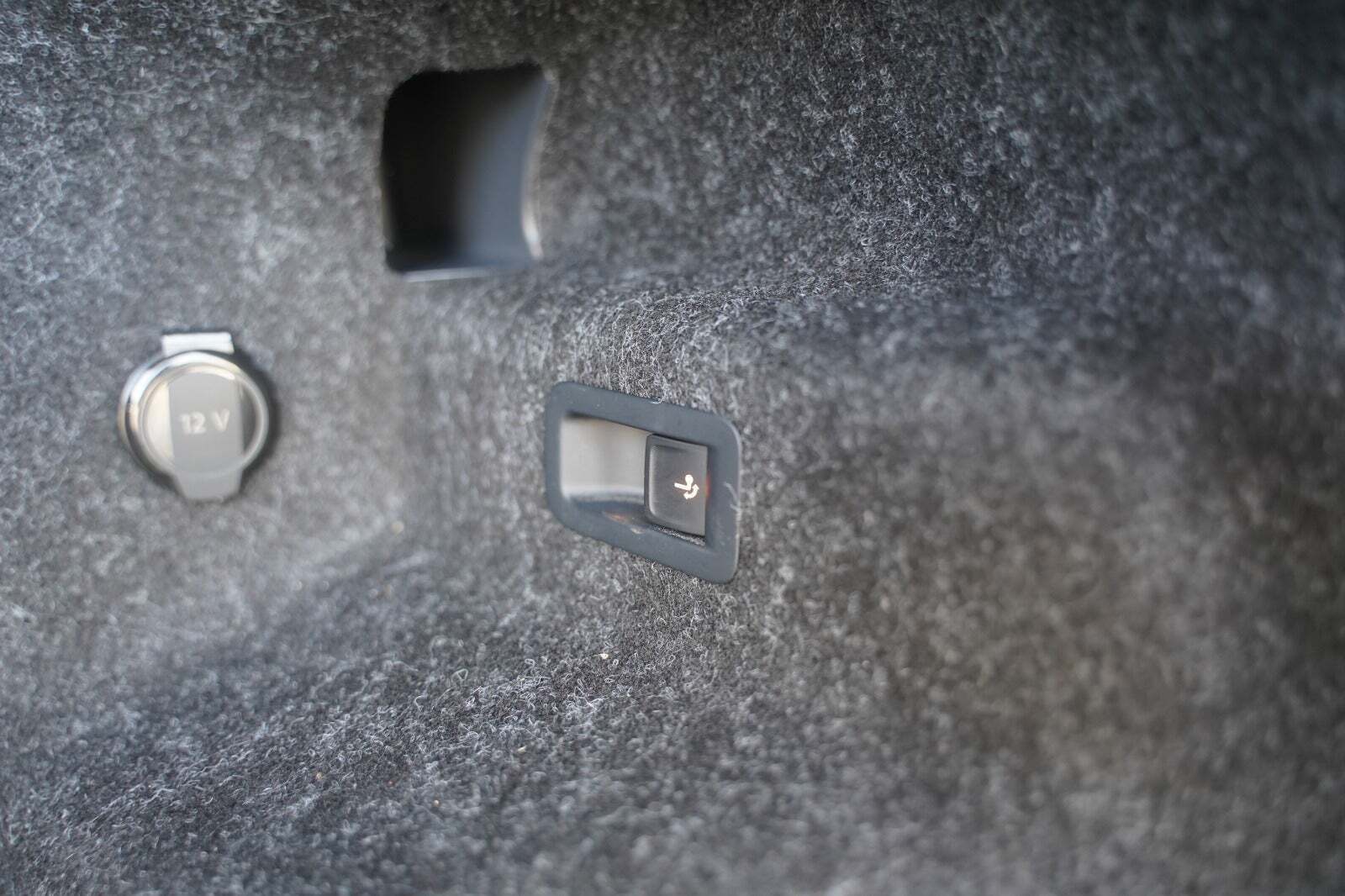 Blå Skoda Enyaq fra 2021