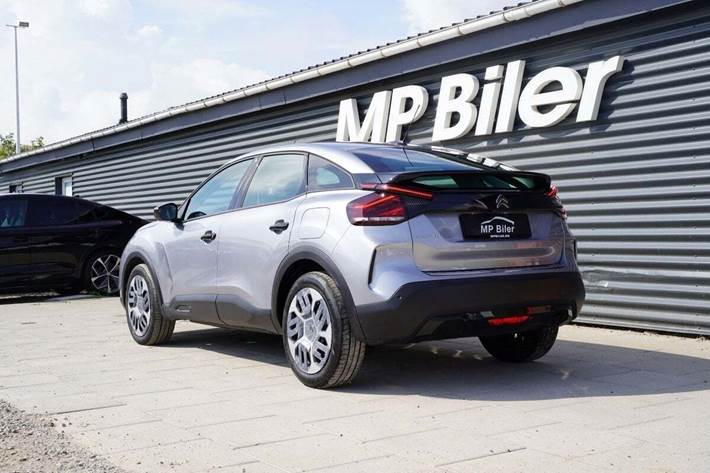 Grå Citroën C4 fra 2022