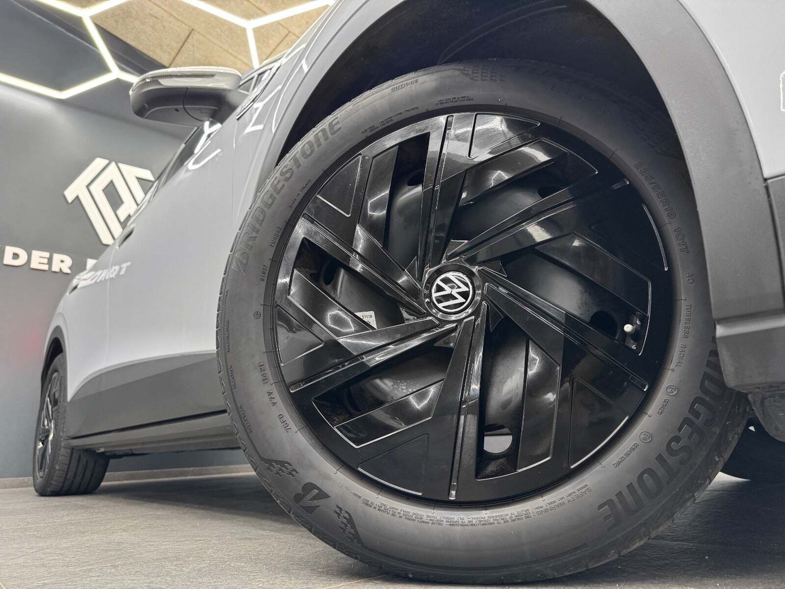 VW ID.4 77 Pro Performance Tech