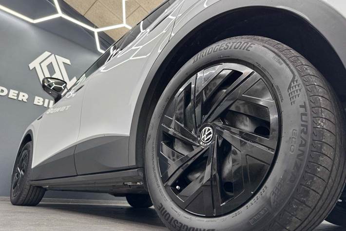 Hvid VW ID.4 fra 2021