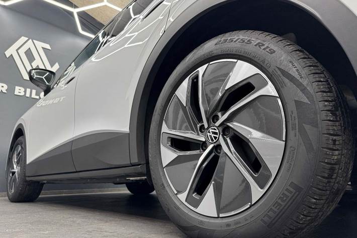 Hvid VW ID.4 fra 2025