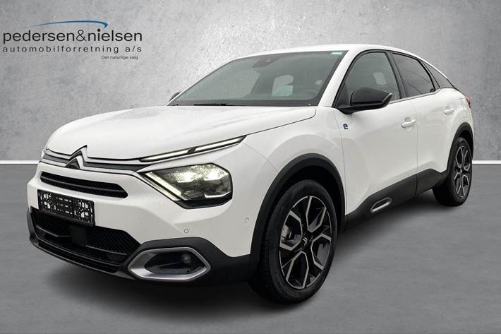 Hvid Citroën ë-C4 fra 2024 set udefra