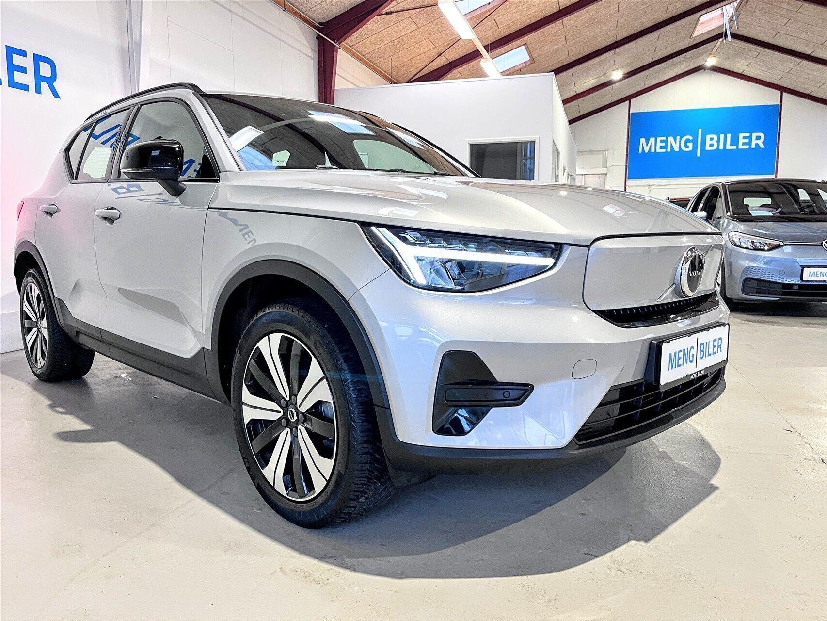 Volvo XC40 Recharge Single Engine Plus 231HK 5d Aut.