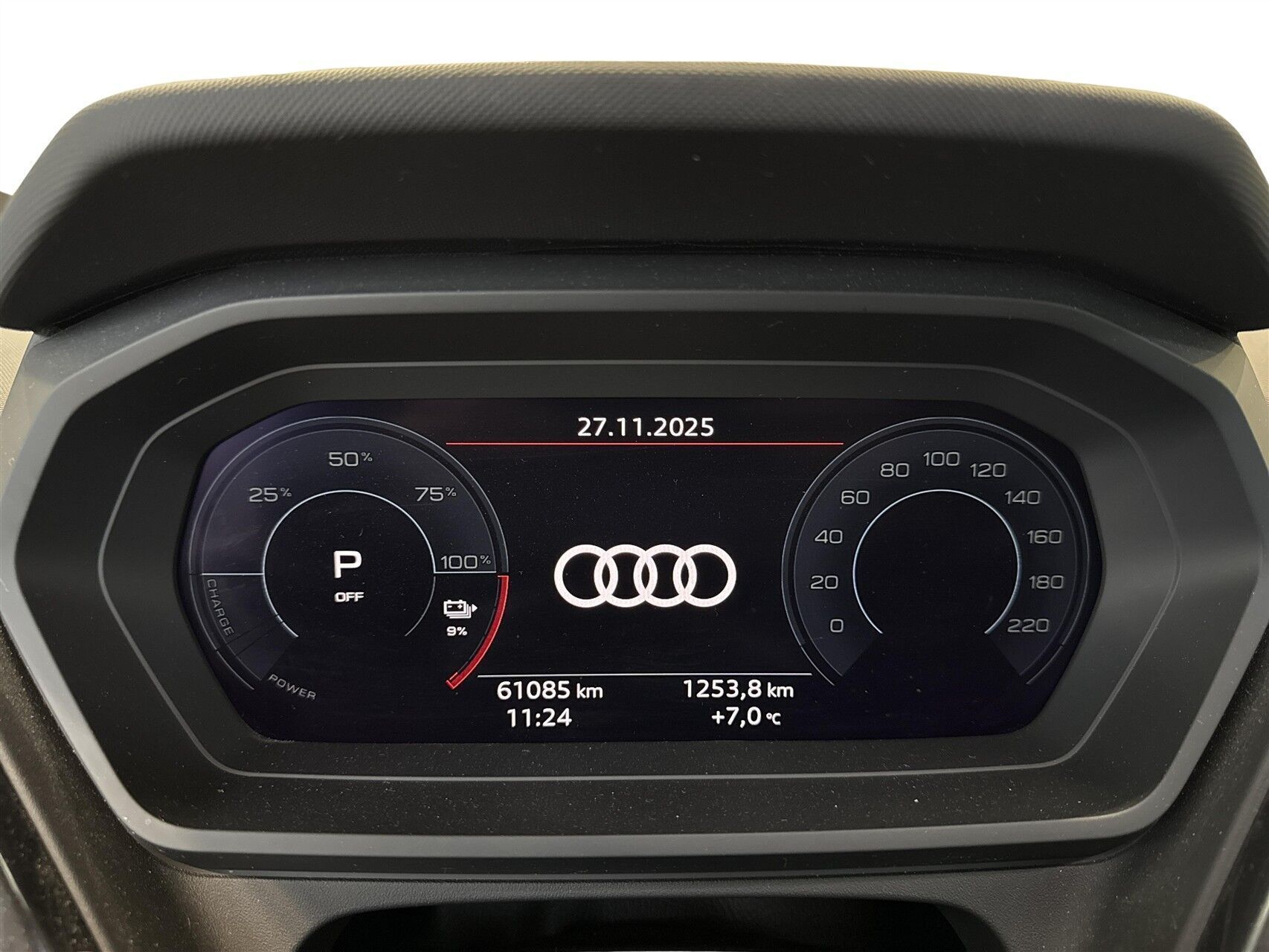 Hvid Audi Q4 fra 2022