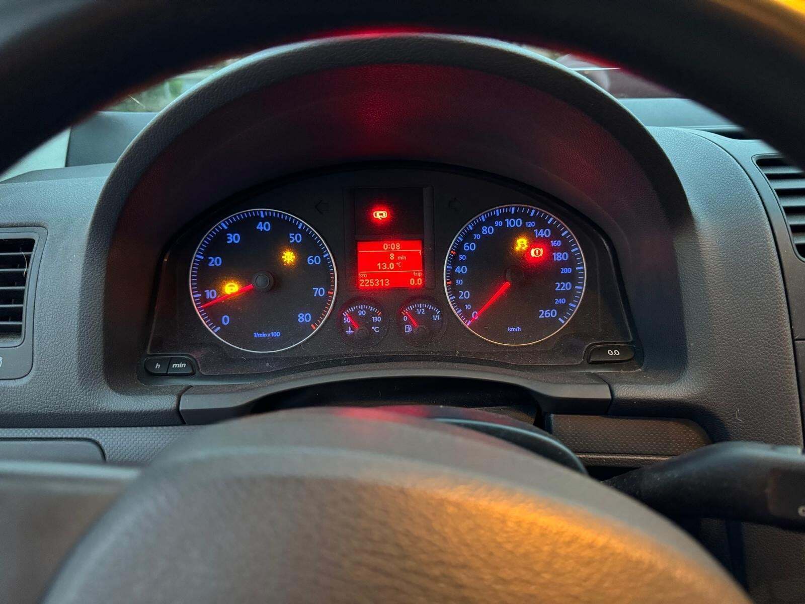 VW Golf V 1,6 FSi Comfortline