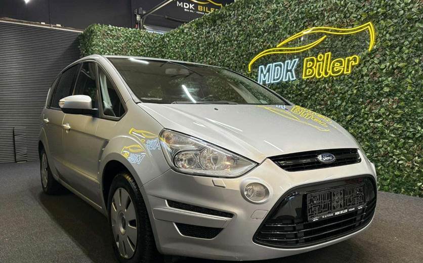 Ford S-MAX 2,0 Titanium 7prs
