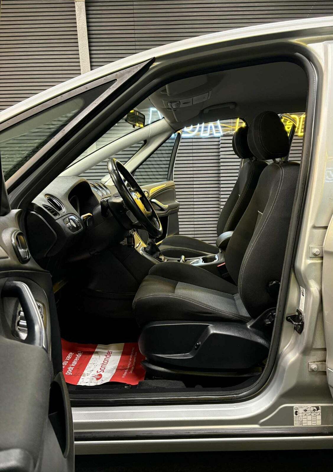 Ford S-MAX 2,0 Titanium 7prs