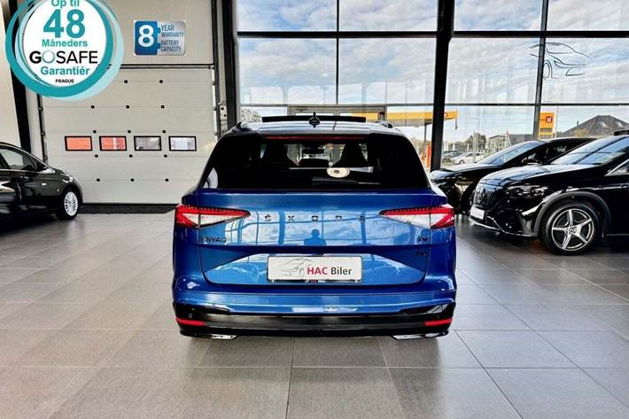 Blå Skoda Enyaq fra 2023