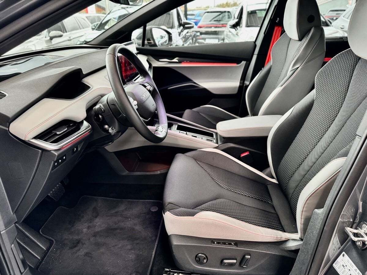 Skoda Elroq 85 iV Lodge Advanced