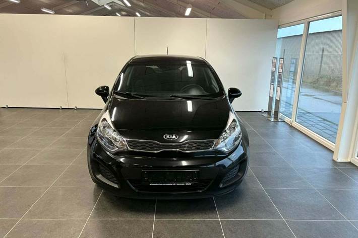 Sort Kia Rio fra 2014