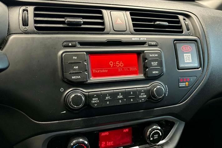 Sort Kia Rio fra 2014