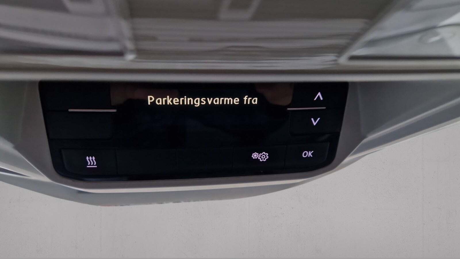 Hvid VW Crafter 35 fra 2023