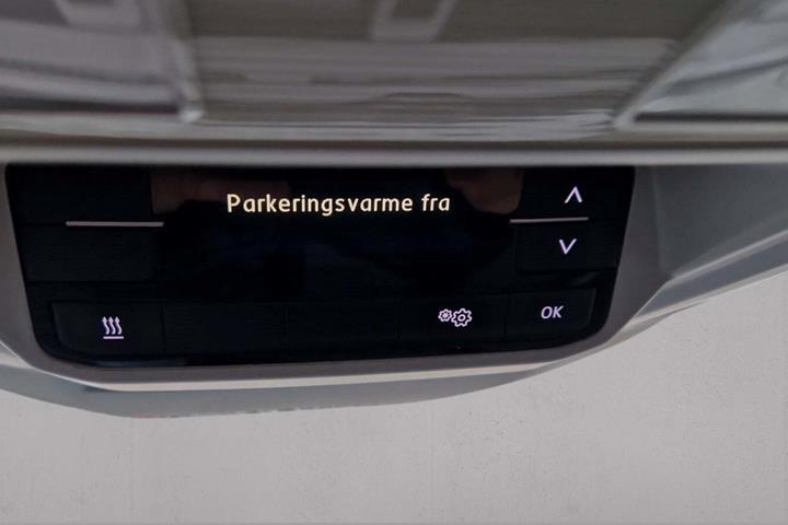 Hvid VW Crafter 35 fra 2023