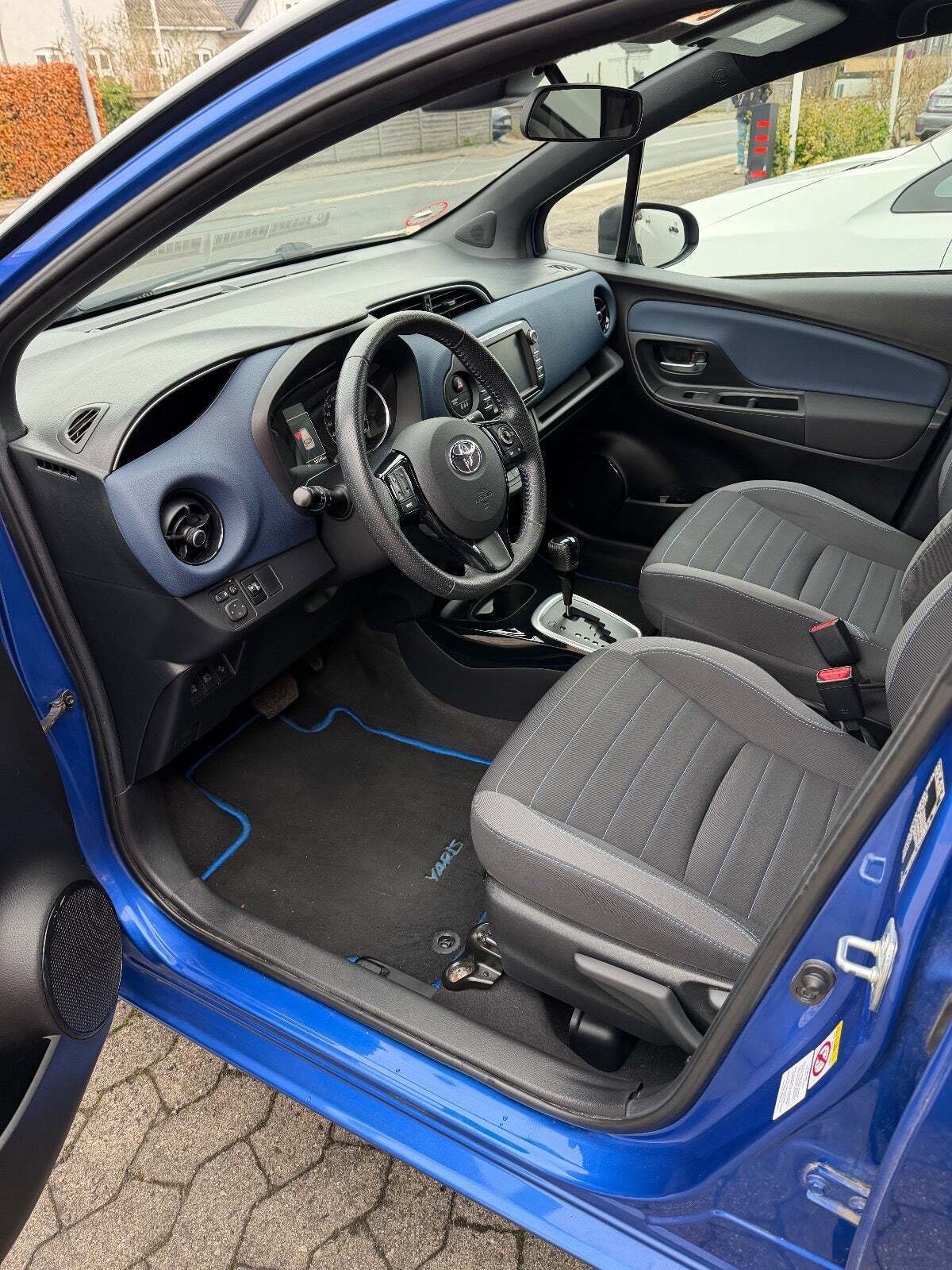 Toyota Yaris 1,5 Hybrid Flavour e-CVT