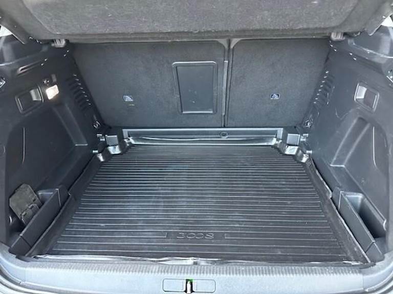 Peugeot 3008 1,6 BlueHDi Allure EAT6 120HK 5d 6g Aut.