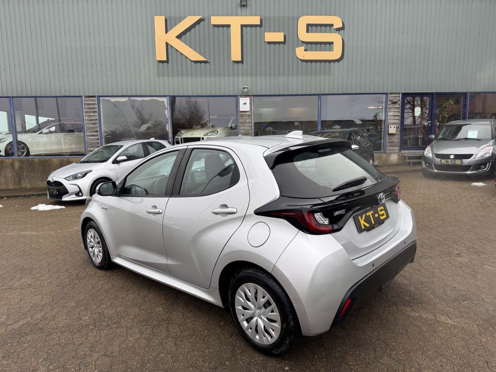 Toyota Yaris 1,5 Hybrid H1 e-CVT