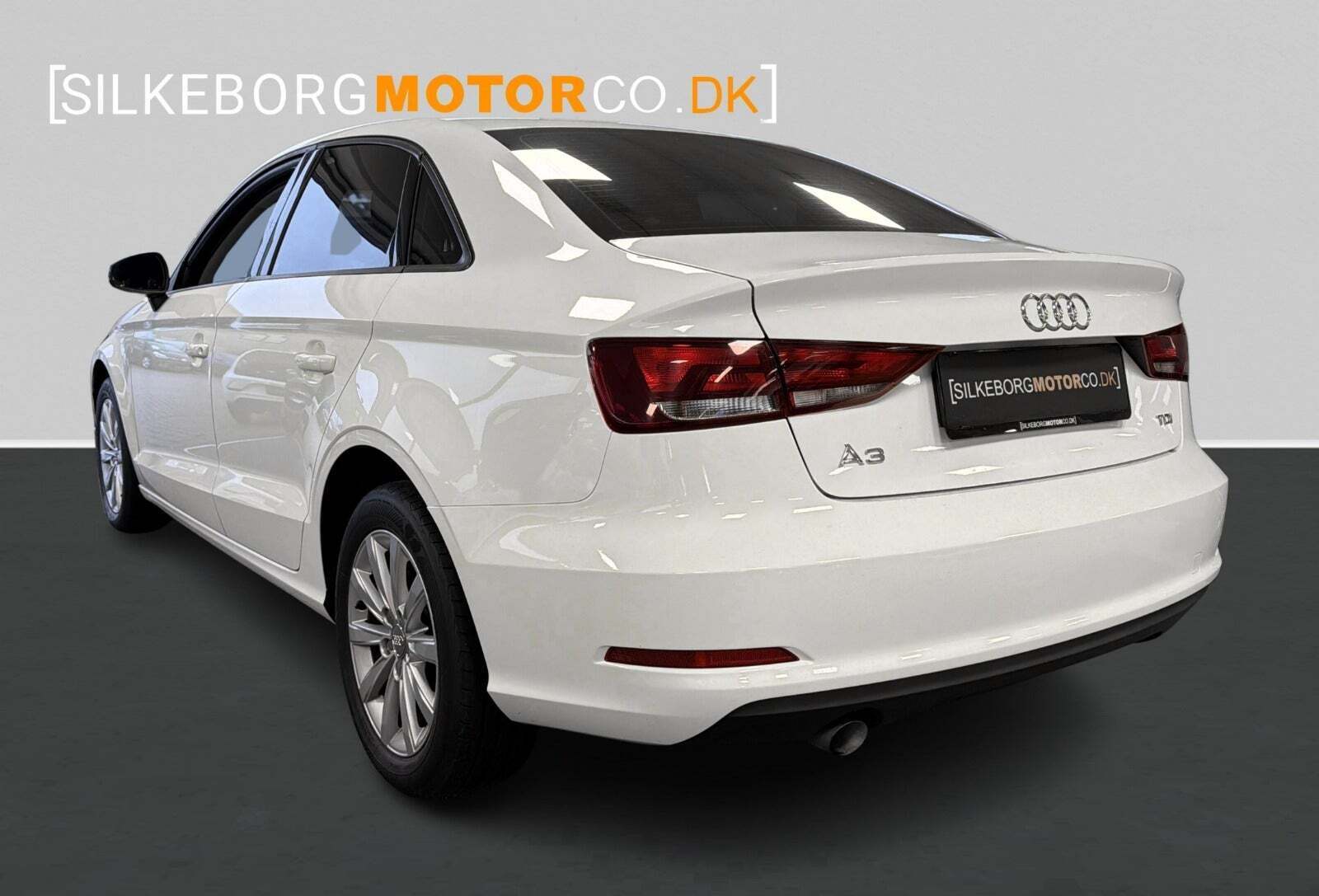 Hvid Audi A3 fra 2014