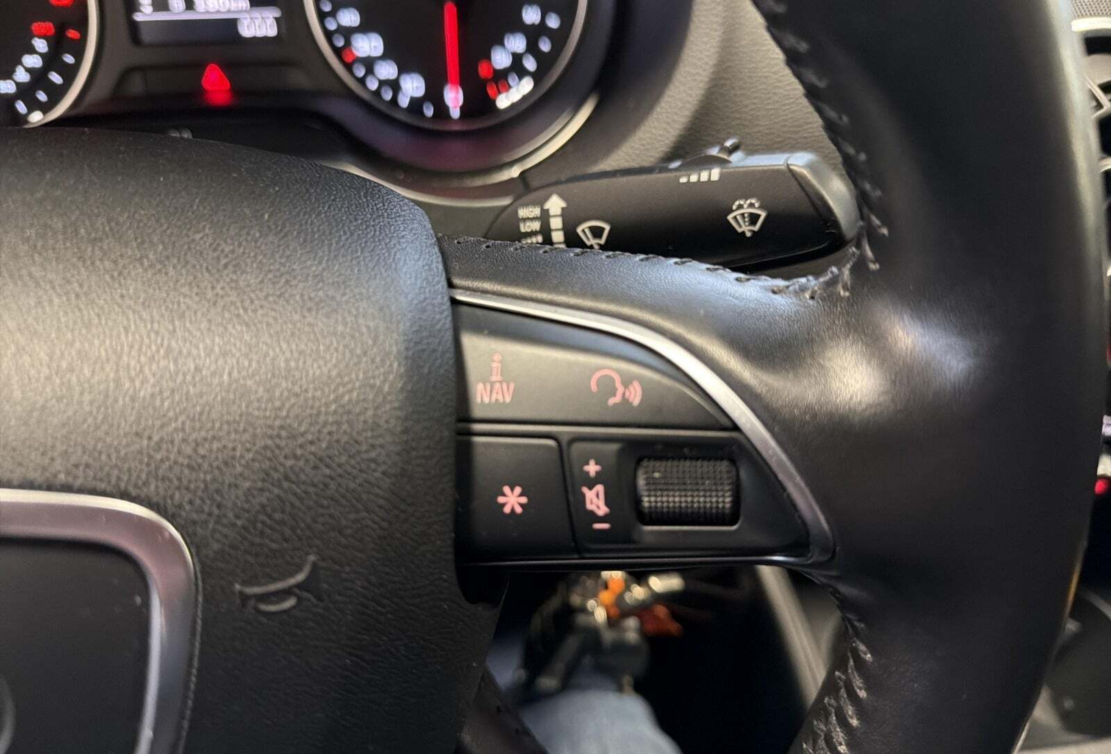 Hvid Audi A3 fra 2014