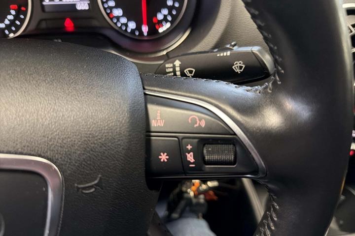 Hvid Audi A3 fra 2014