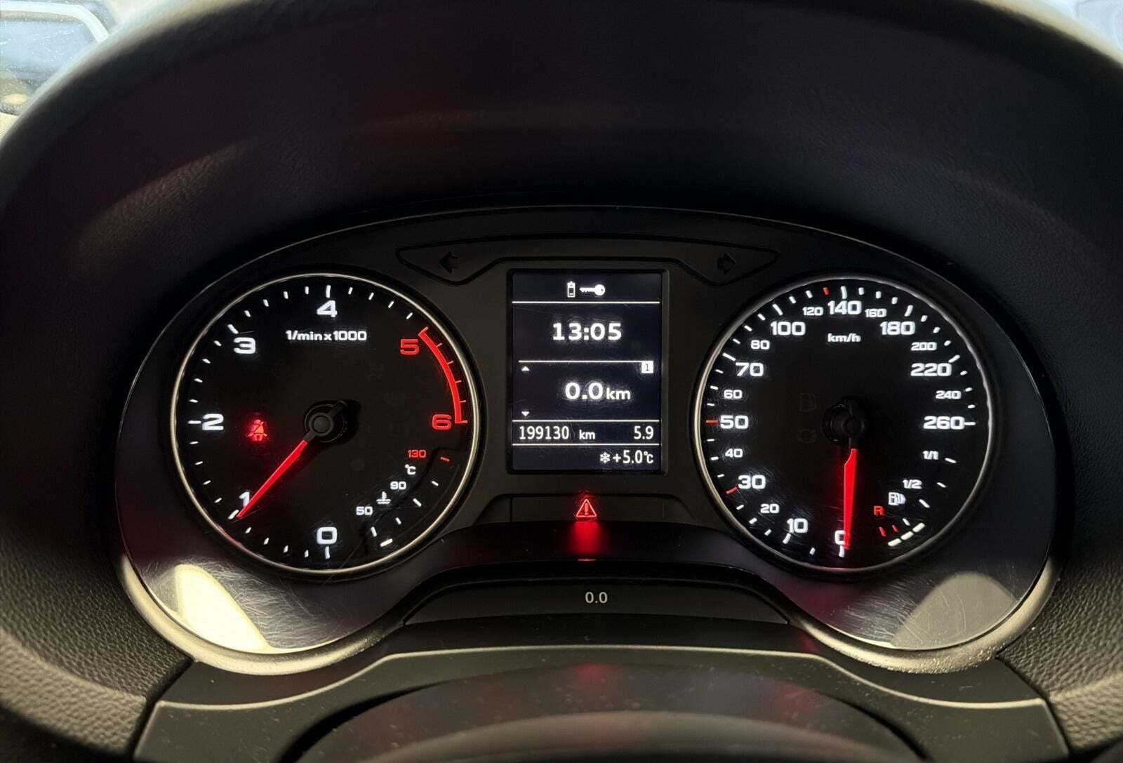 Hvid Audi A3 fra 2014