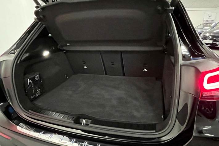 Sort Mercedes EQA250 fra 2022