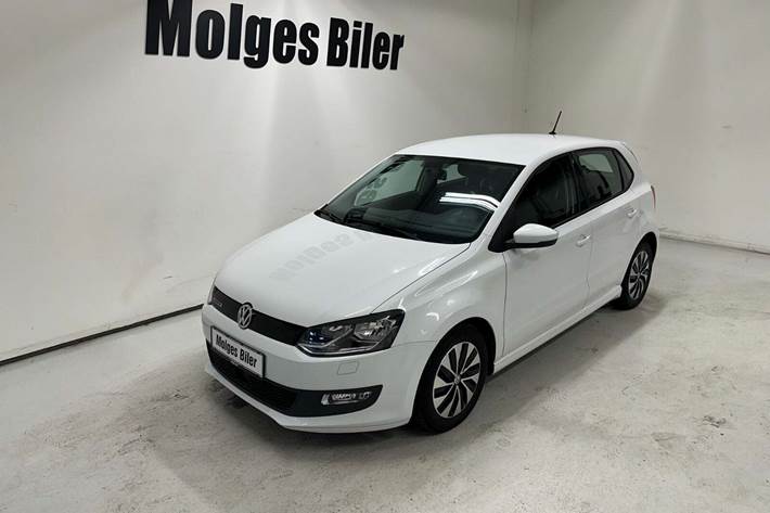 Hvid VW Polo fra 2017 set udefra