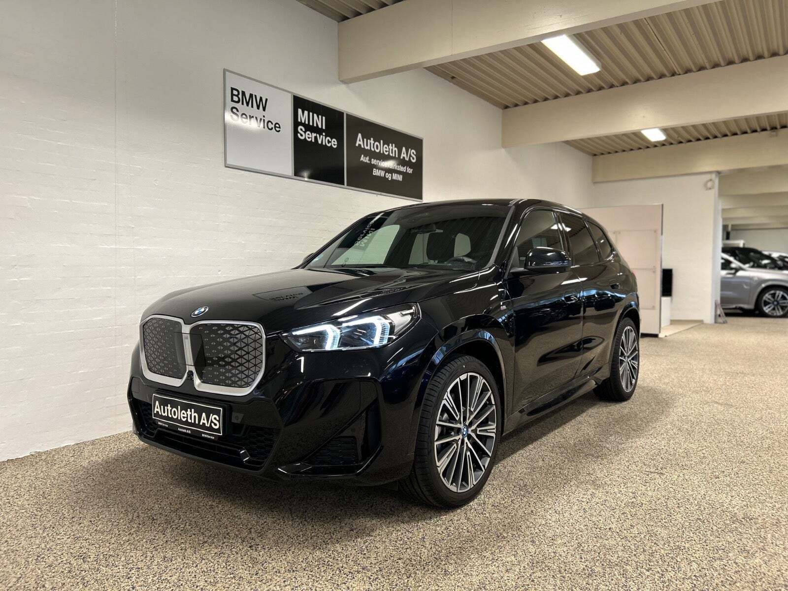 BMW iX1 xDrive30 Fully Charged M-Sport