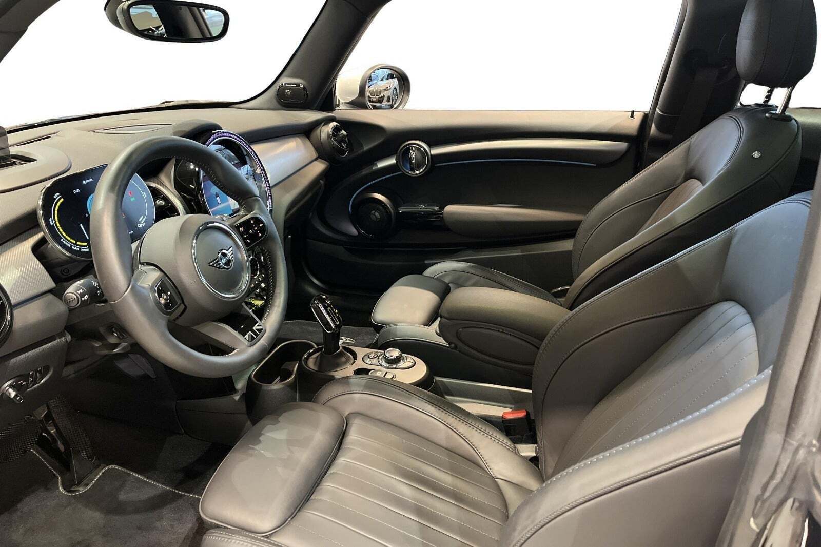 Mini Cooper SE Yours Trim