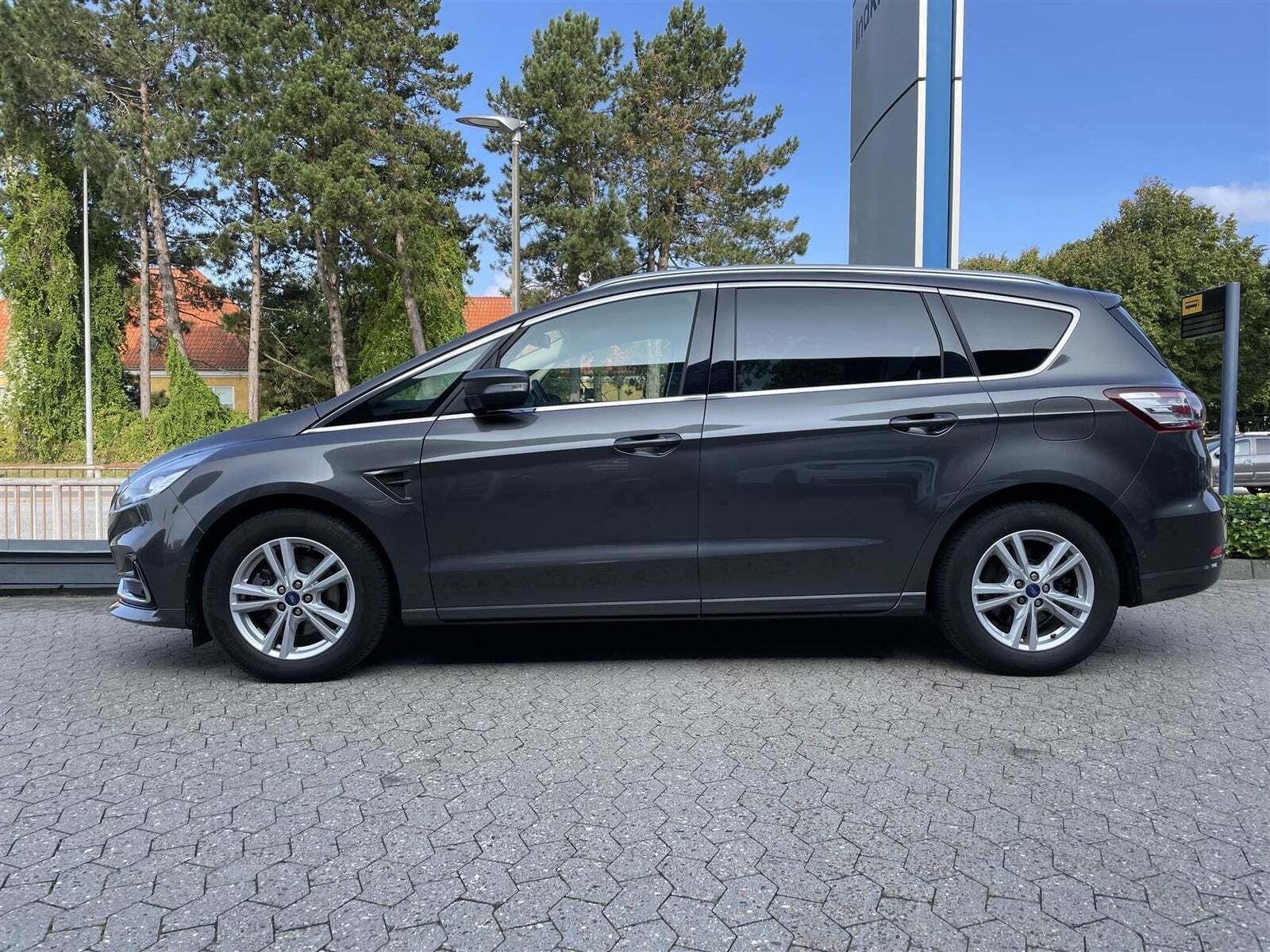 Ford S-MAX 2,5 HEV Titanium CVT