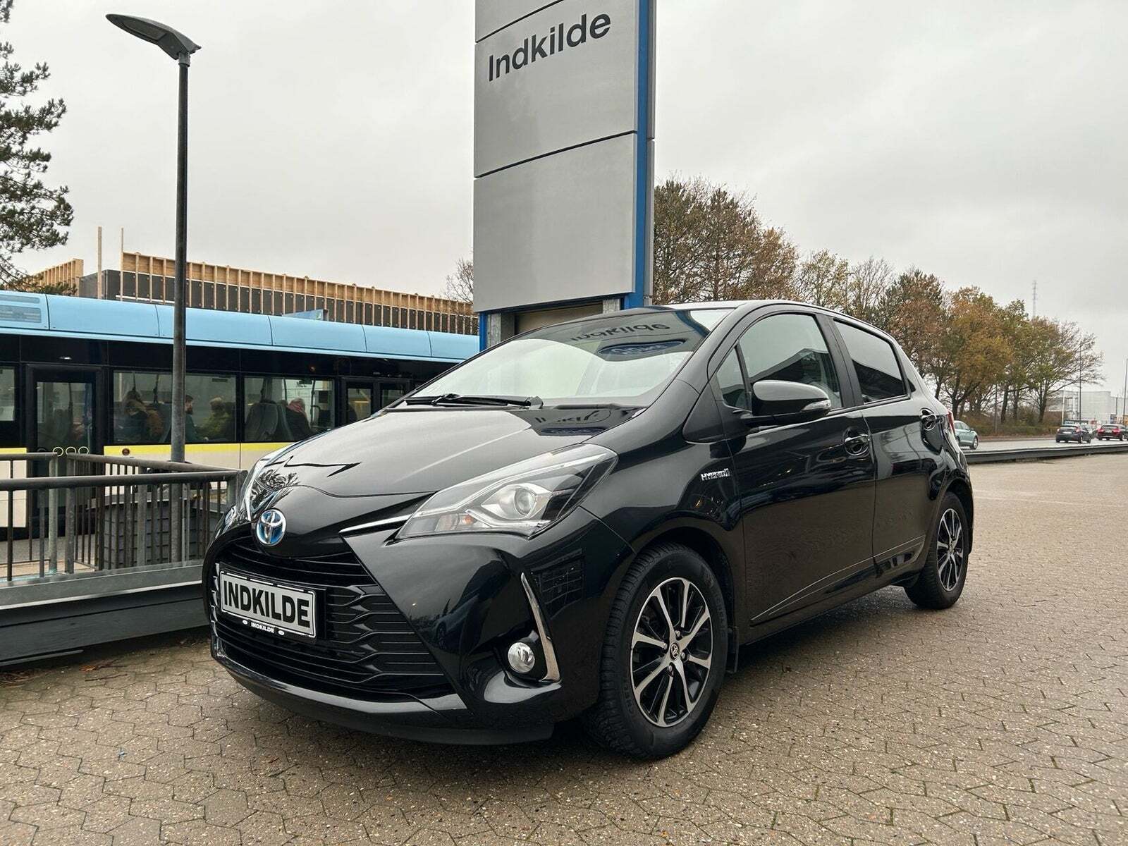 Toyota Yaris 1,5 Hybrid H3 Limited Smart e-CVT