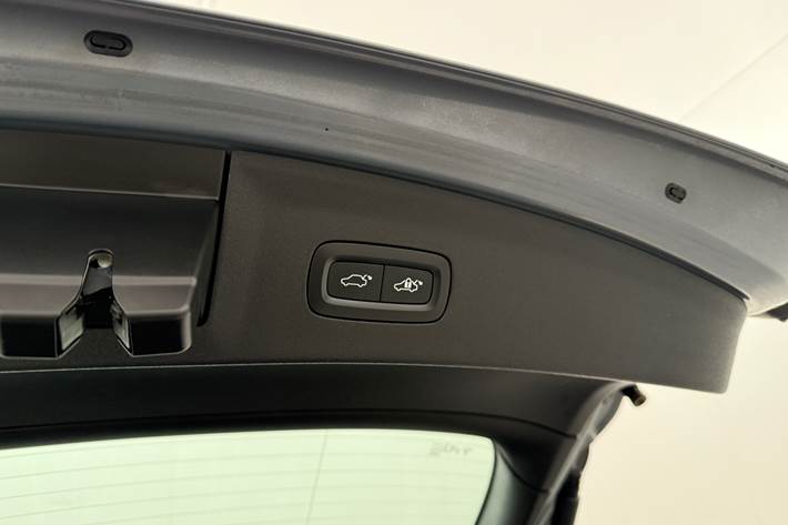 Grå Polestar 2 fra 2022