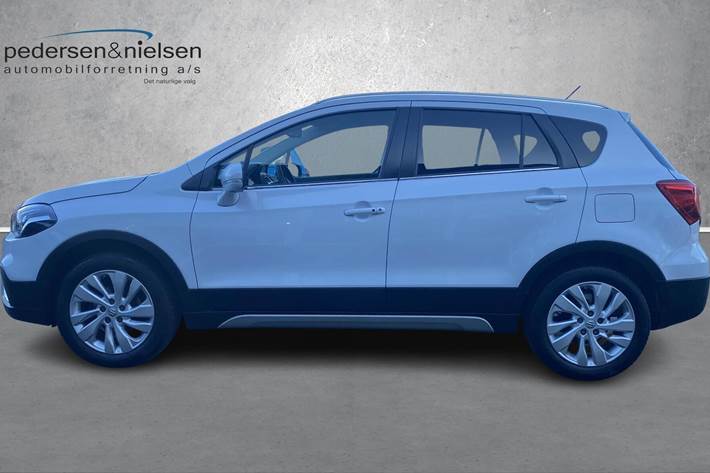 Hvid Suzuki S-Cross fra 2020