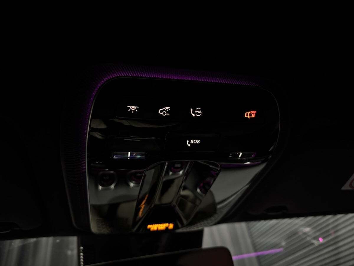 Sort Mercedes GLC300 e fra 2023