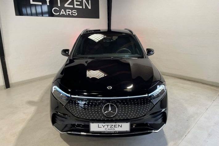 Sort Mercedes EQA350 fra 2024