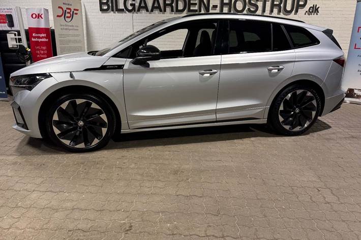 Sølv Skoda Enyaq fra 2022