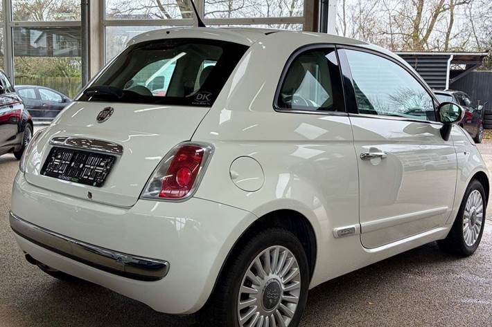 Hvid Fiat 500 fra 2008