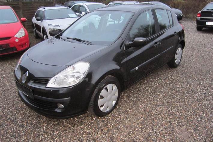 undefined Renault Clio fra 2007 set udefra