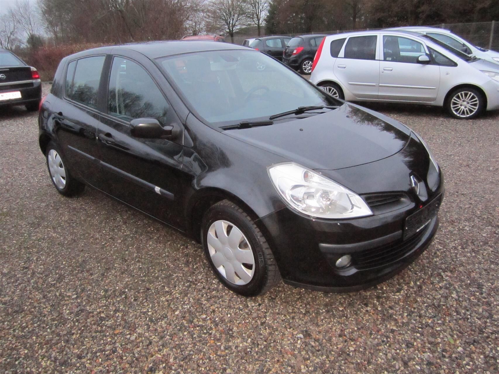 Renault Clio 1,6 Dynamique 110HK 5d