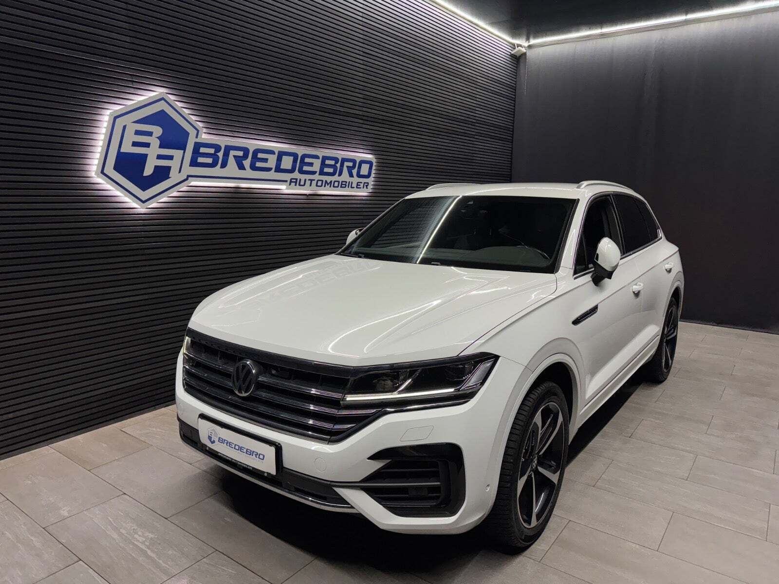 VW Touareg 3,0 TSi 340 R-line aut. 4Motion