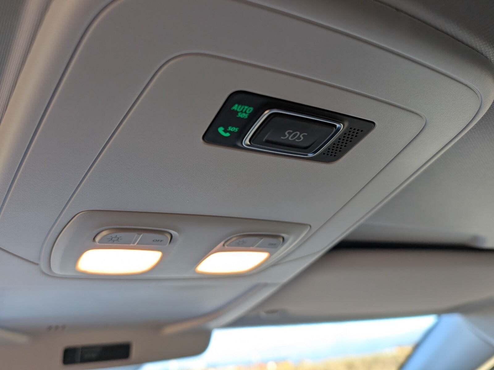 Hvid Nissan Townstar fra 2023