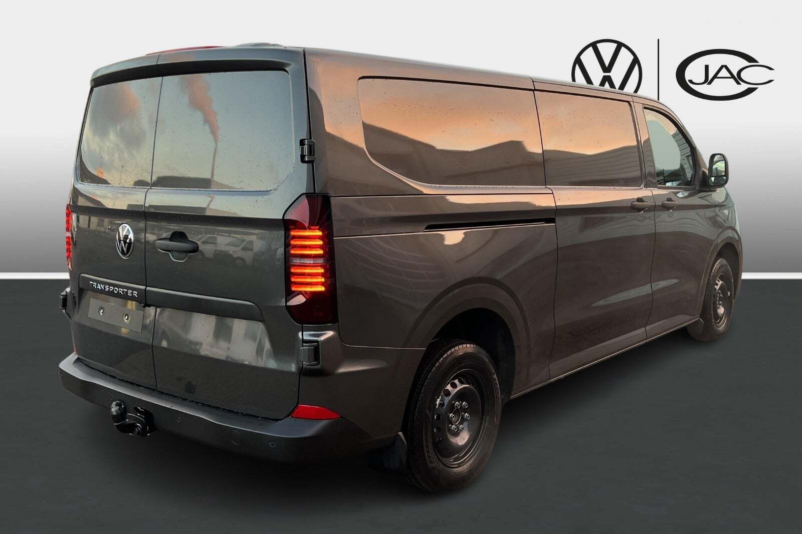 VW Transporter 2,0 TDi 150 Comfort Kassevogn aut. LWB