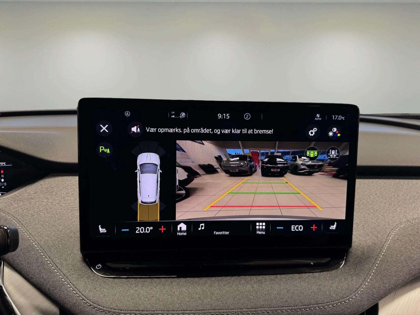 Sølv Skoda Enyaq fra 2024