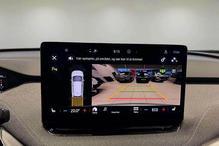 Sølv Skoda Enyaq fra 2024