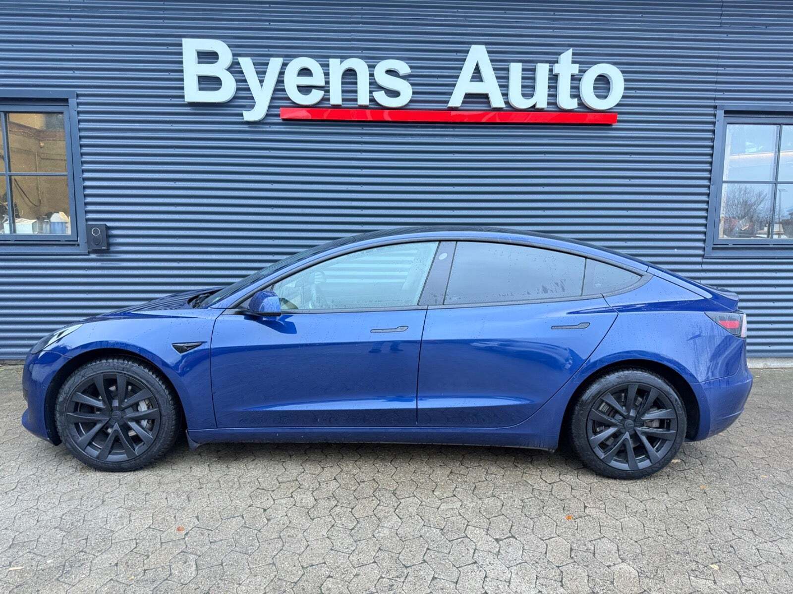 Tesla Model 3 Standard Range+ RWD