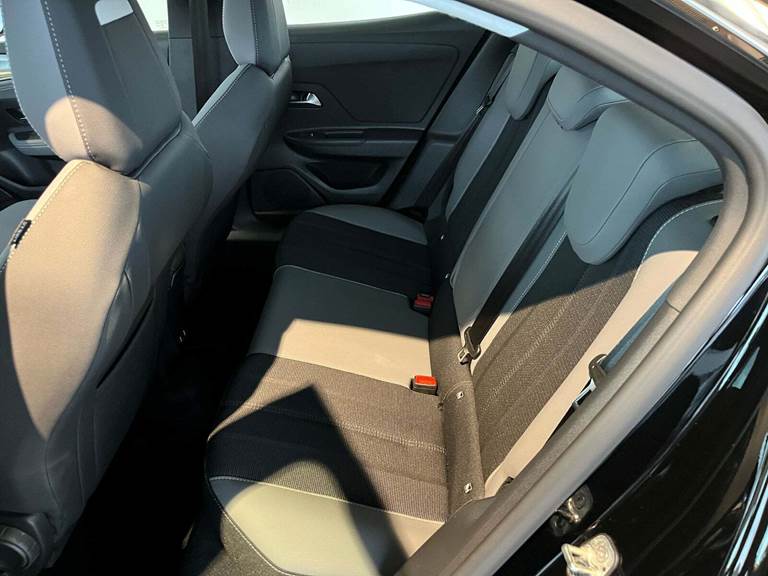 Opel Mokka-e 50 Elegance