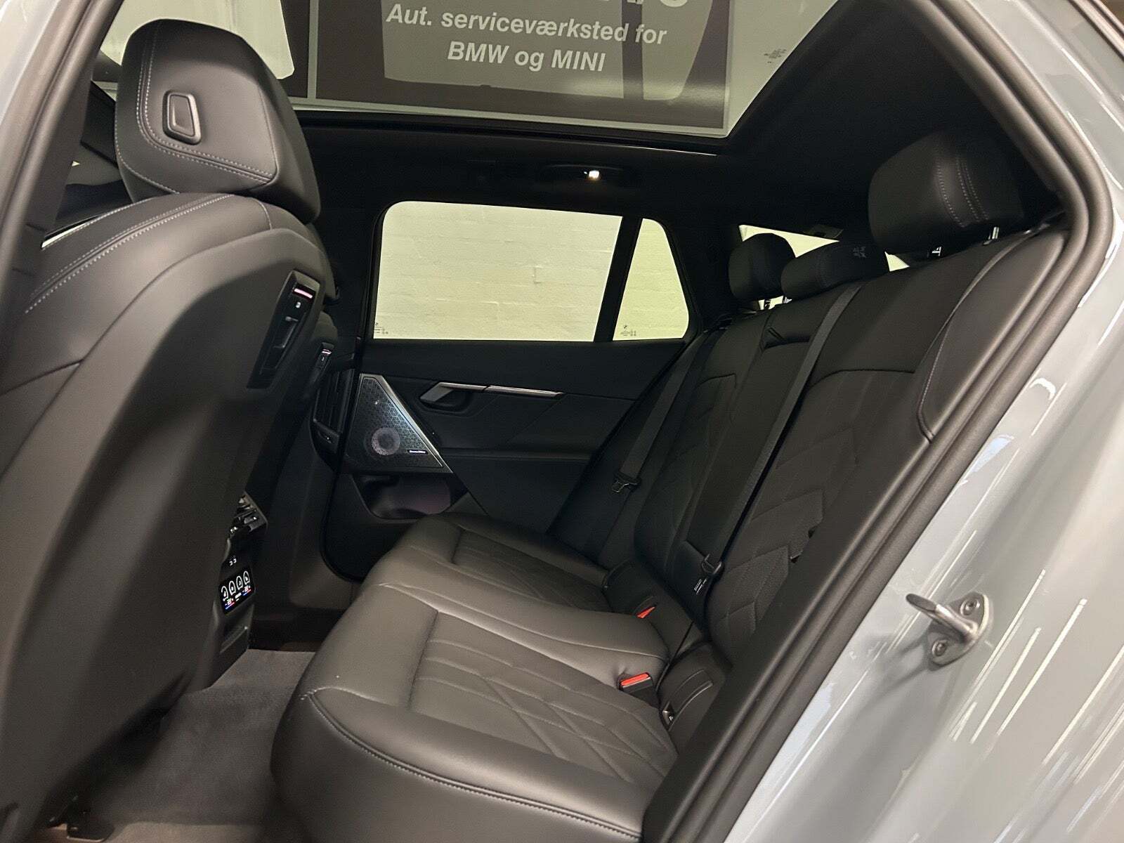 BMW i5 eDrive40 Touring Fully Charged M-Sport