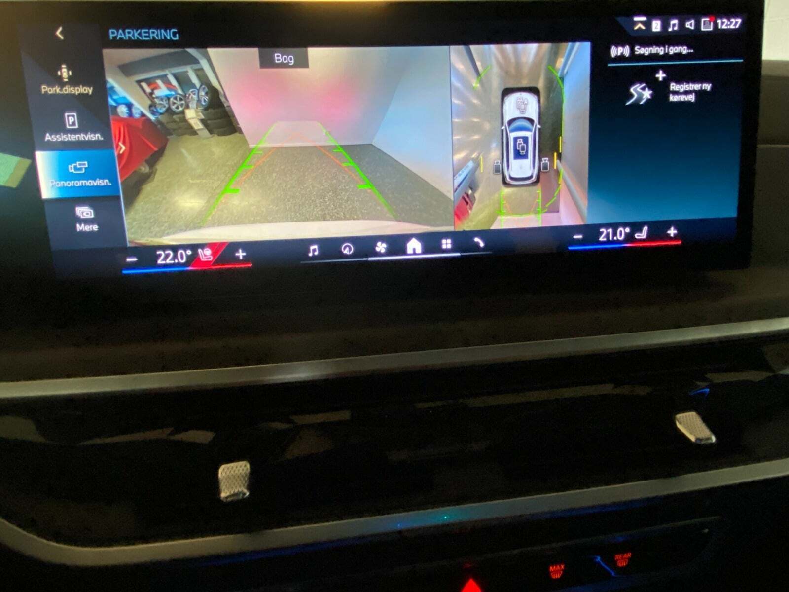 Hvid BMW X5 fra 2023