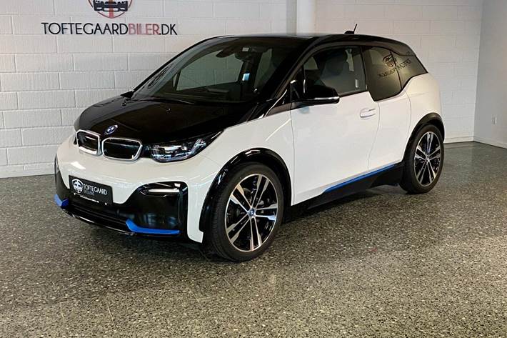 undefined BMW i3s fra 2022 set udefra