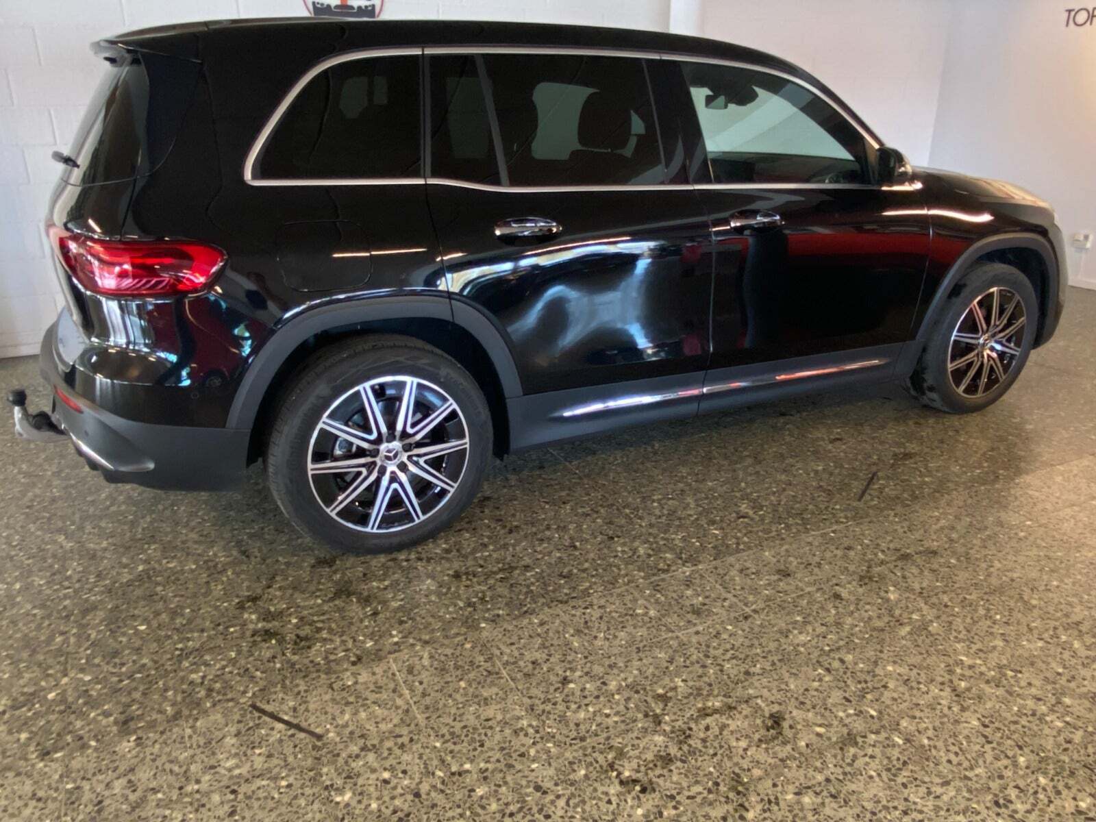 Mercedes EQB250+ AMG Line Advance Plus